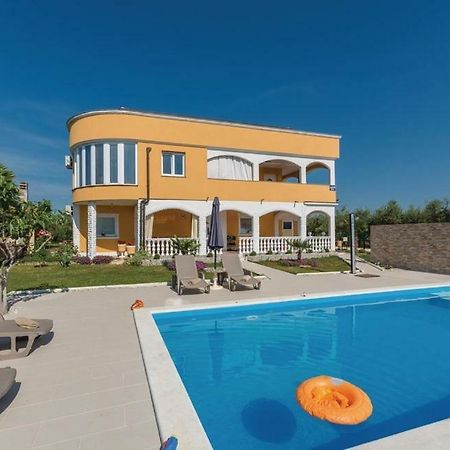 Apartments Vukancic Novigrad  ภายนอก รูปภาพ