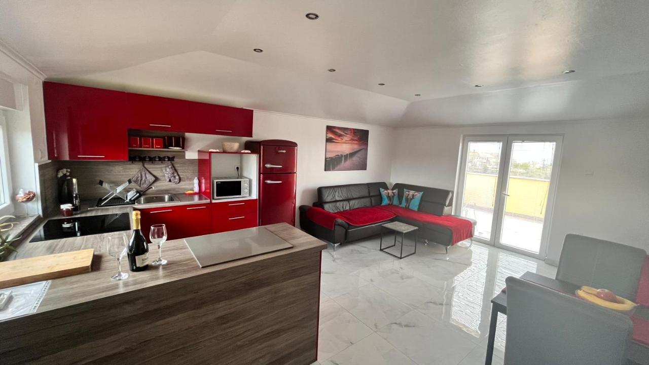 Apartments Vukancic Novigrad  ภายนอก รูปภาพ