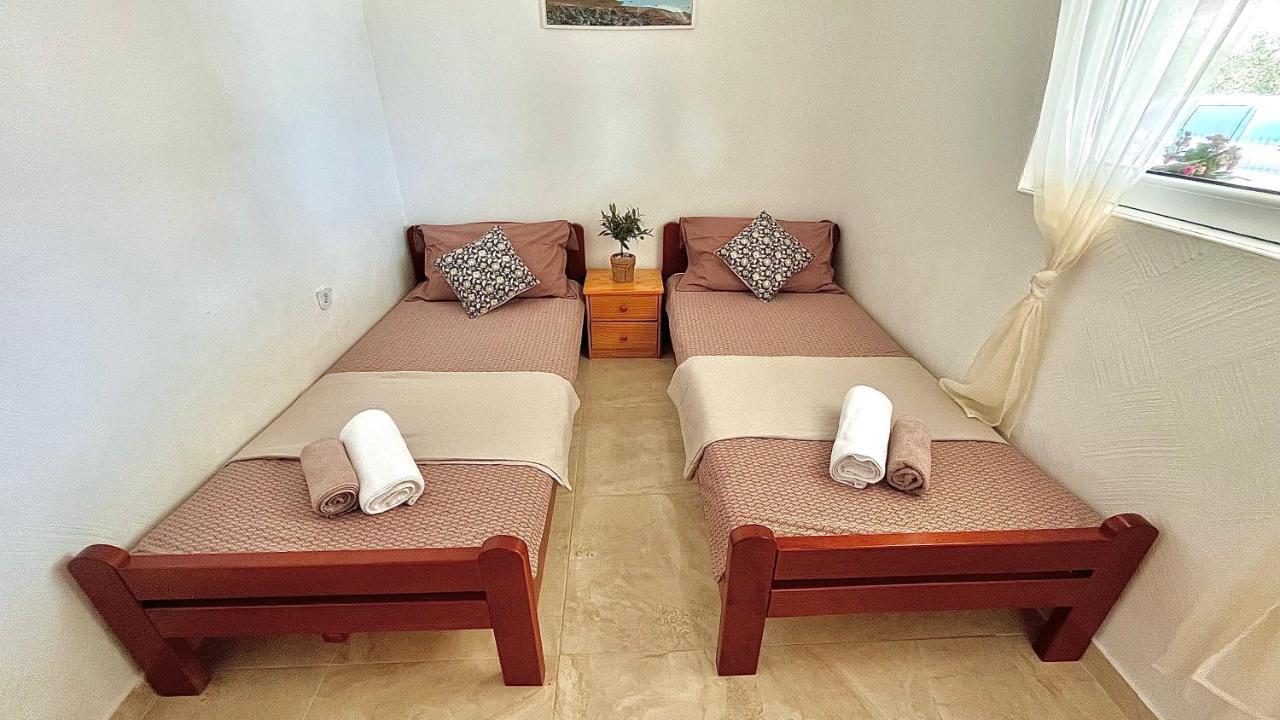 Apartments Vukancic Novigrad  ภายนอก รูปภาพ