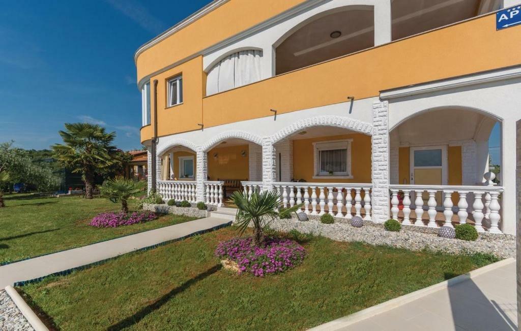Apartments Vukancic Novigrad  ภายนอก รูปภาพ